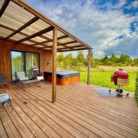 Kadakasalu Forest Steam And Chill With Sauna Hinnas Holiday home Ruu